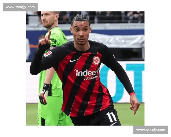 曼联领跑三强争夺埃基蒂克，法兰克福标价 1 亿欧元